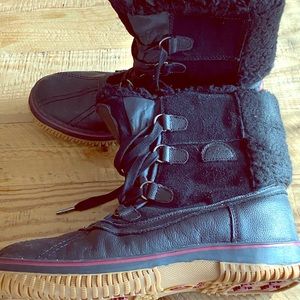 Pajar Womens winter boot.